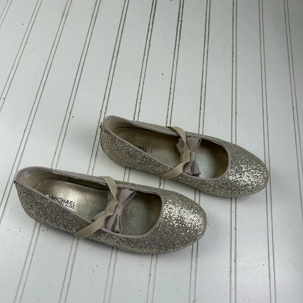 Michael Kors Rove Day Slip-On Gold Metallic Girl’s Dress Shoes Size 3